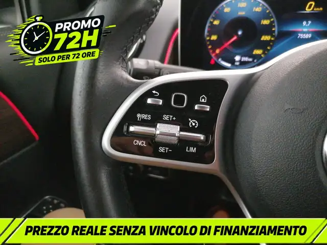 Mercedes-Benz GLB view 26