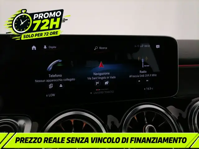 Mercedes-Benz GLB view 20