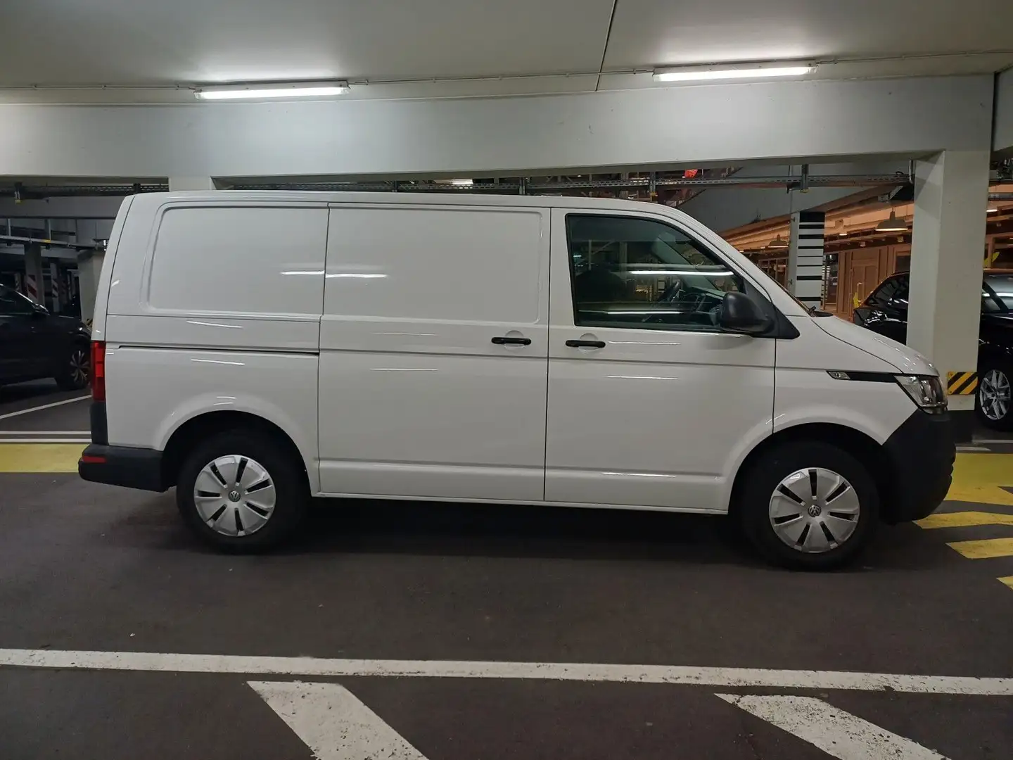 Volkswagen T6 Transporter Klima, kamera, AHK, Tempo Weiß - 2