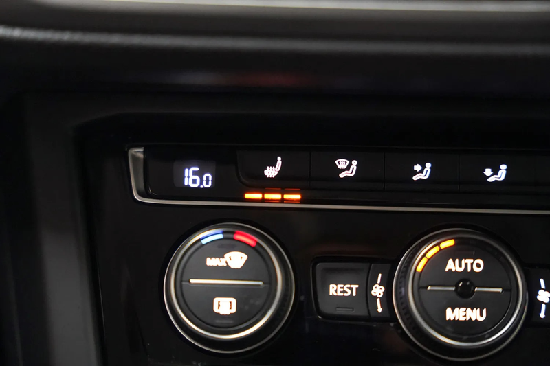 Volkswagen Touran 1.5 TSI Highline Business [ Adapt.cruise Camera Na — photo 11