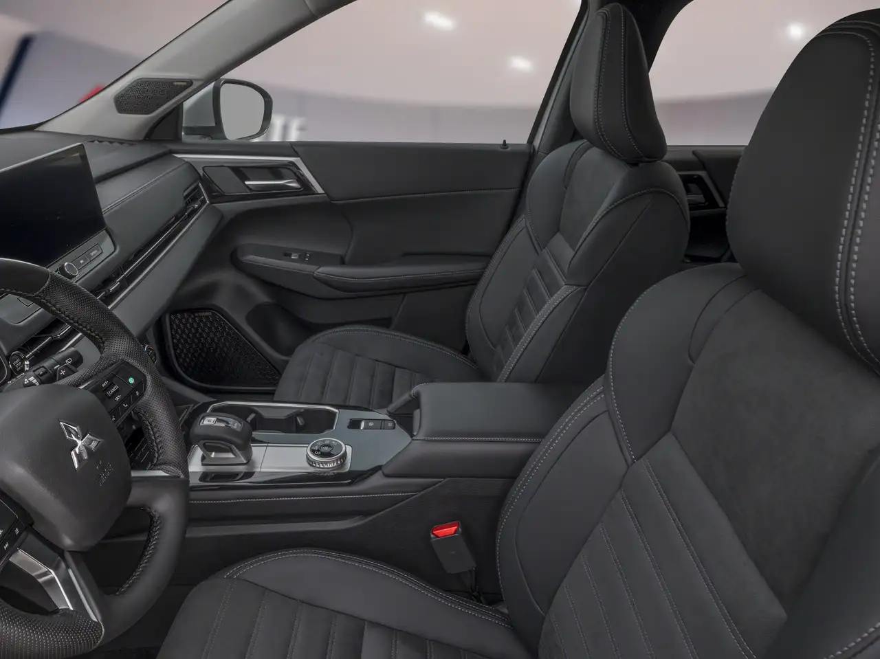 Mitsubishi Outlander снимка Mitsubishi Outlander