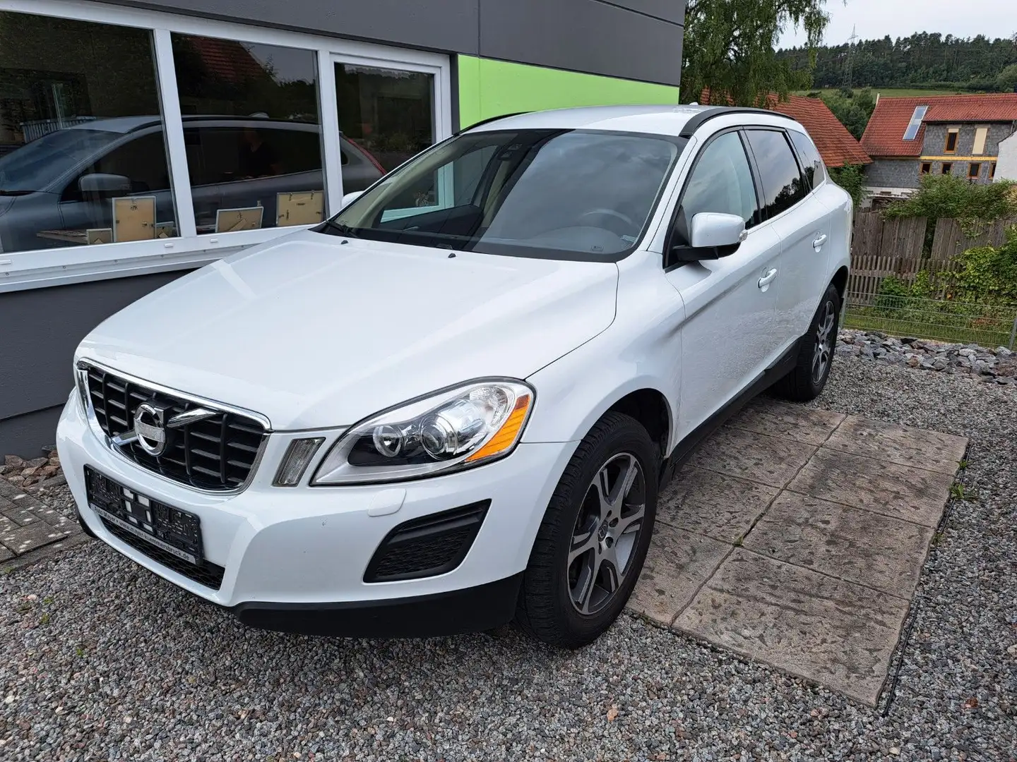 Volvo XC60 XC60 Momentum Drive Blanco - 1