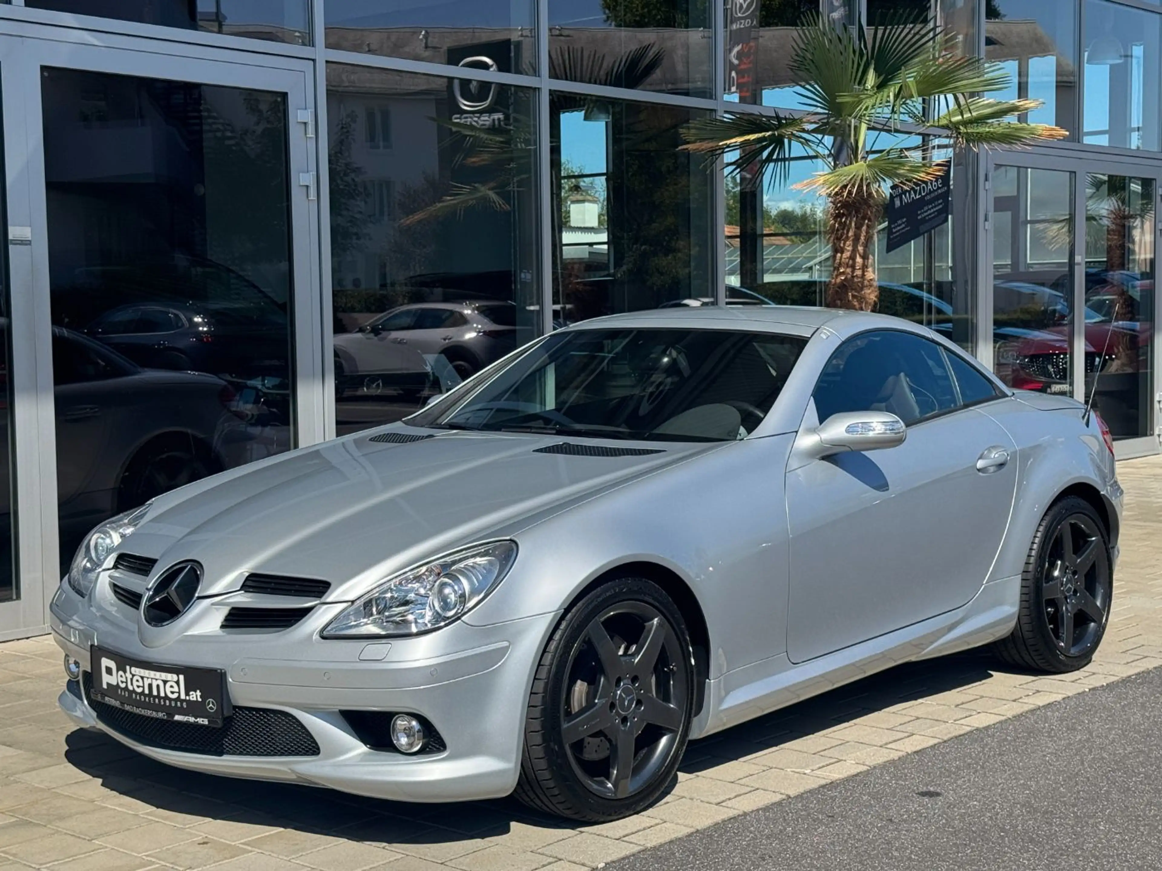 Mercedes-Benz SLK 350 Roadster AMG-Line — photo 5