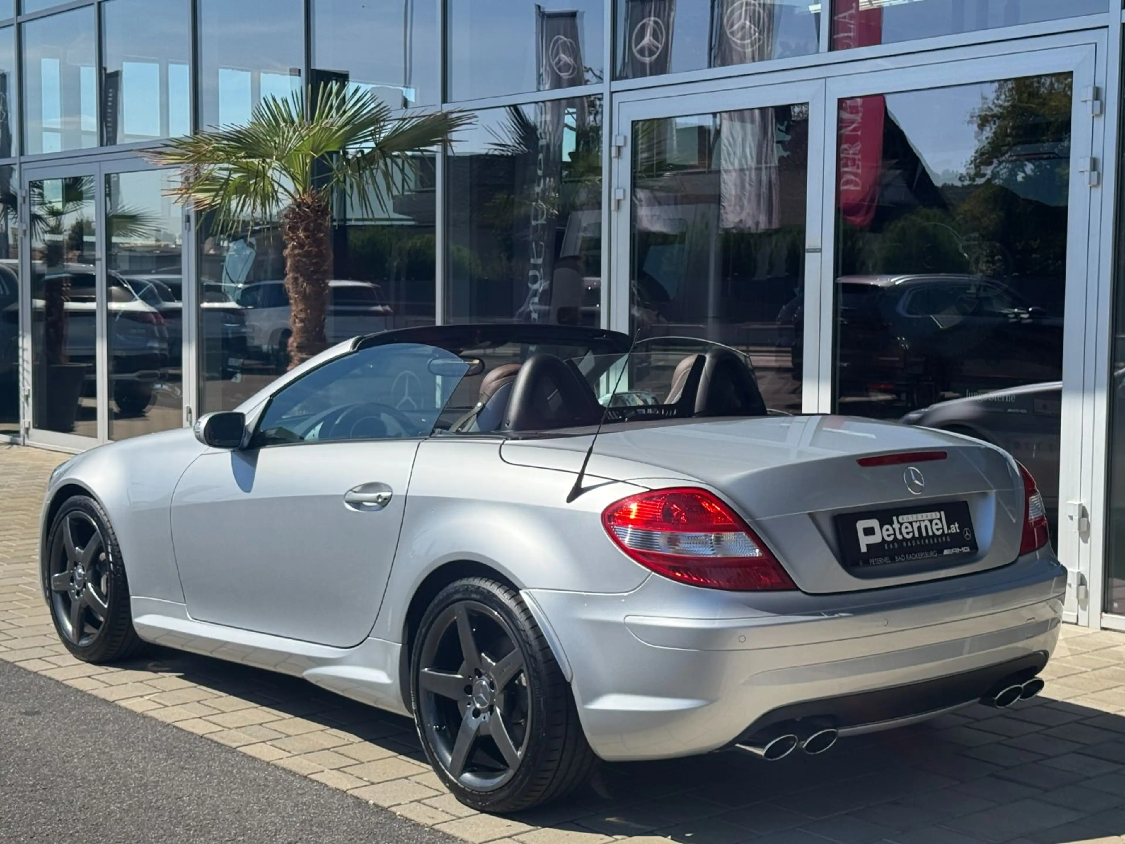 Mercedes-Benz SLK 350 Roadster AMG-Line — photo 4
