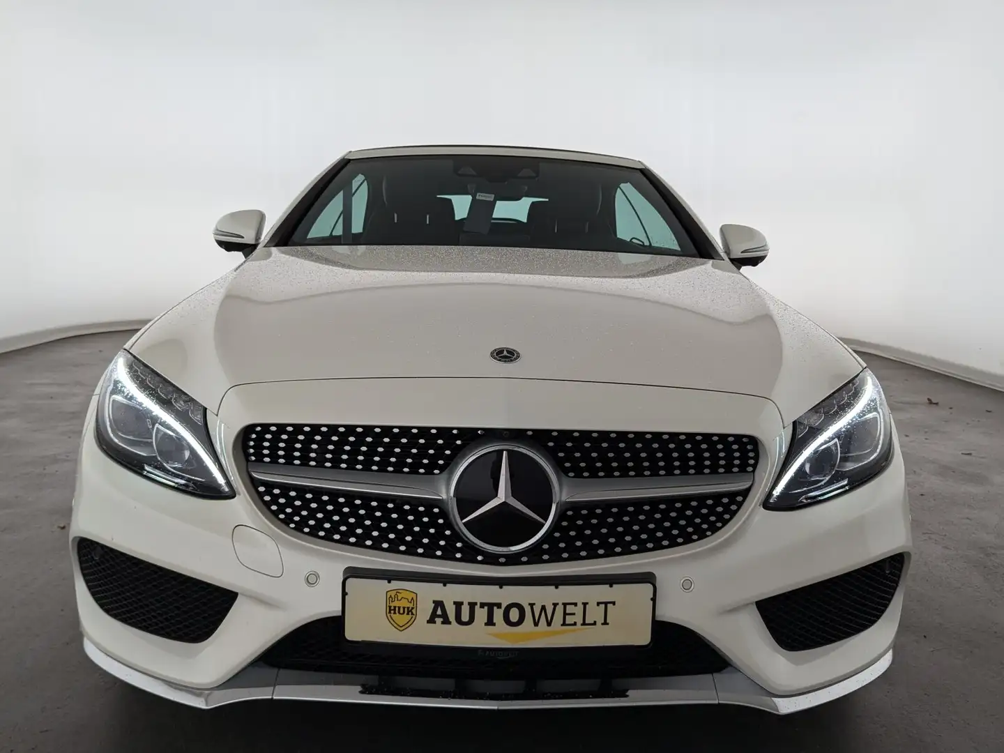 Mercedes-Benz C 400 C 400 AMG Line 4Matic LED+NAVI+ACC+LEDER+ Airscarf Weiß - 2