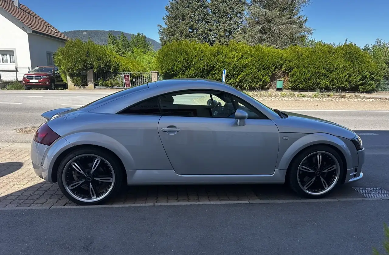 Audi TT 1.8 Turbo 225ch Quattro Coupé S-Line MK1, foto 4