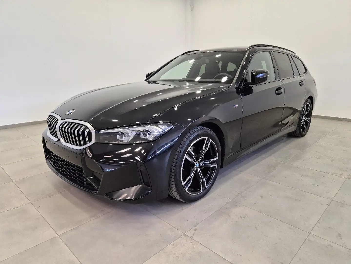 BMW 318 318d 48V Touring Msport N1 Autocarro Noir - 1