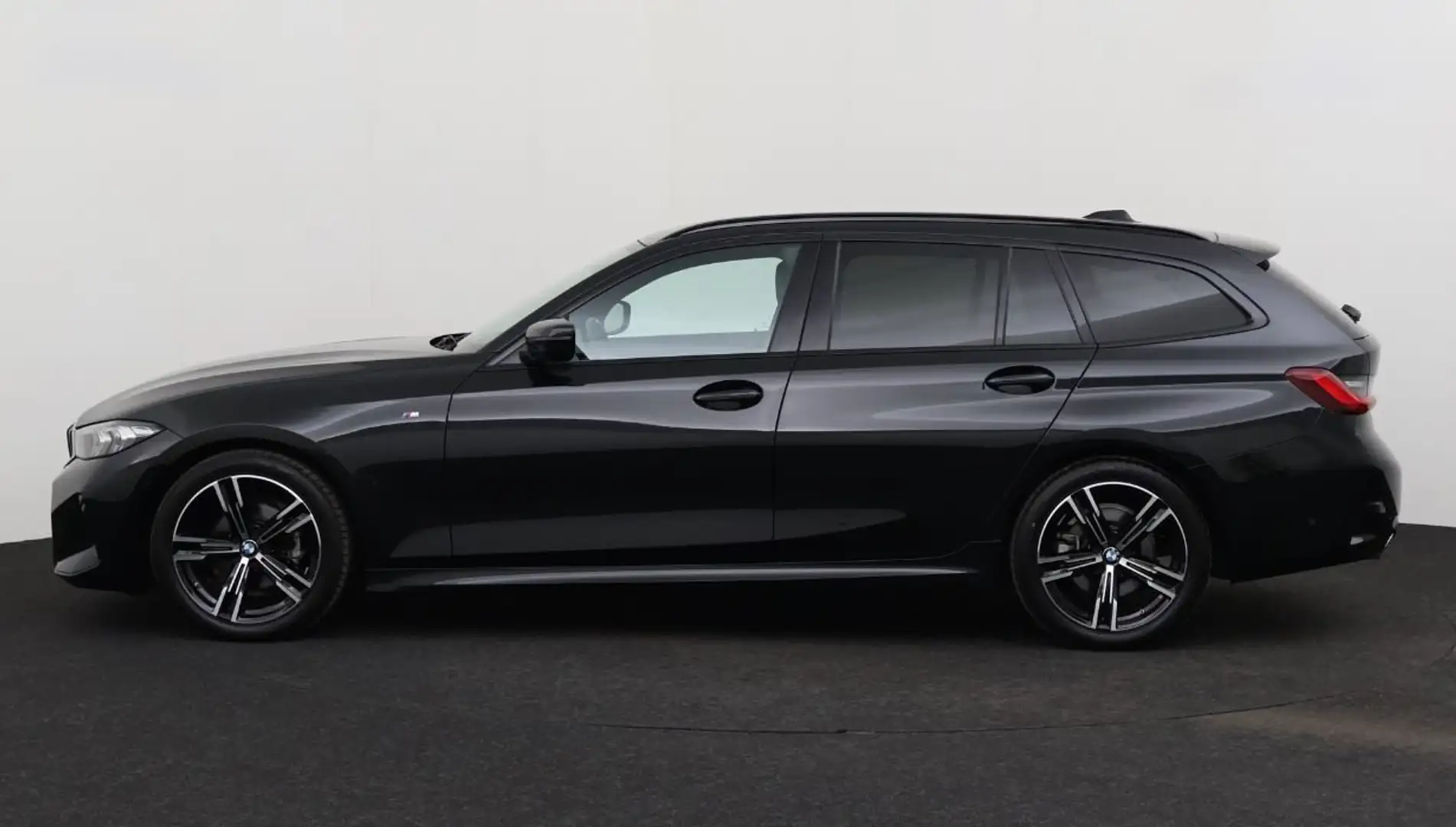 BMW 318 318d 48V Touring Msport N1 Autocarro Nero - 2