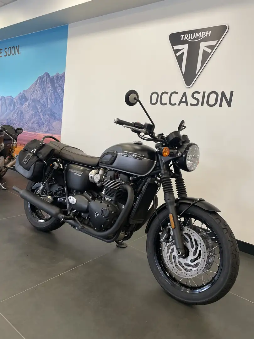 Triumph Bonneville T120 Noir - 2