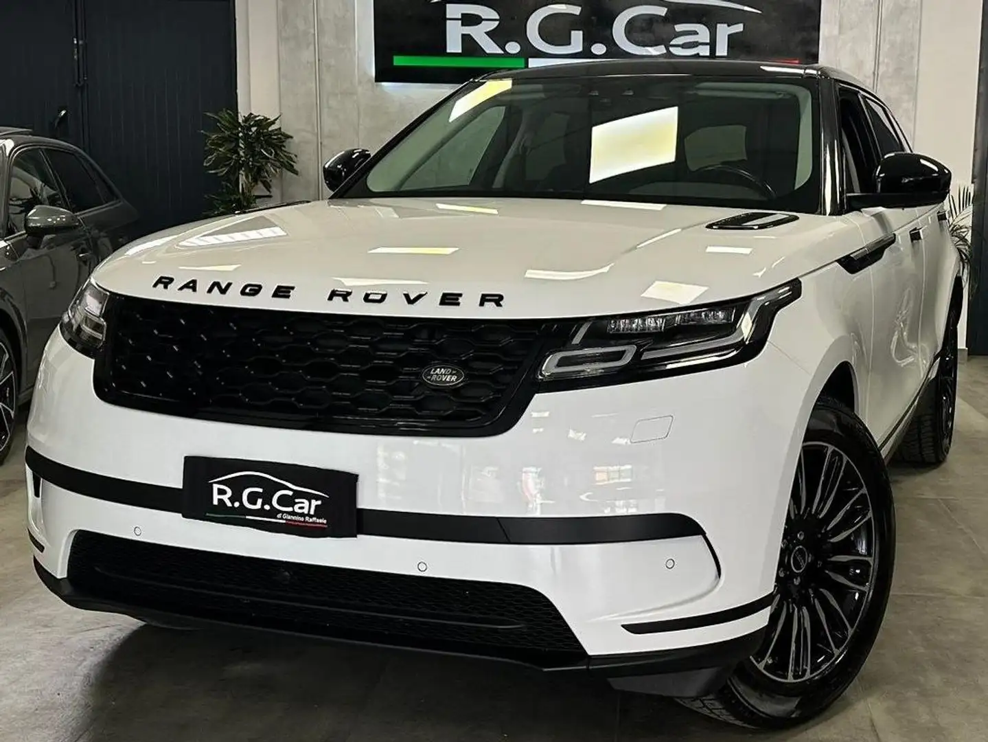 Land Rover Range Rover Velar Range Rover Velar 2017 2.0d i4 HSE 180cv auto my19 Blanc - 2