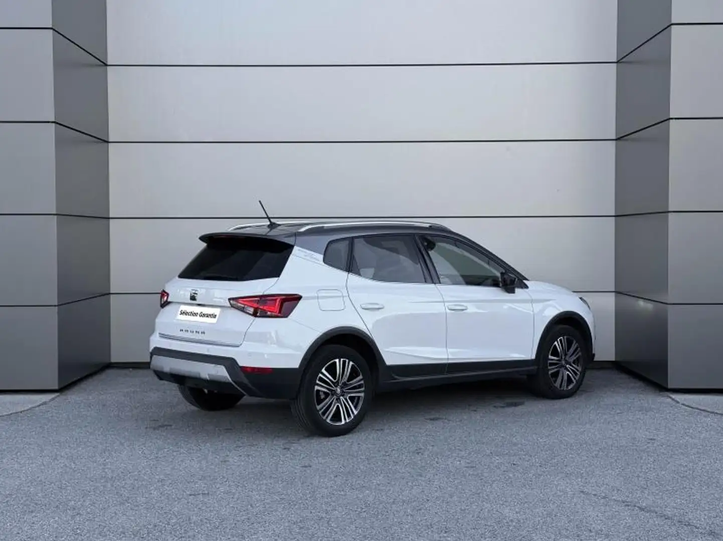 SEAT Arona 1.0 EcoTSI 115ch Start/Stop Xcellence Euro6d-T Weiß - 2
