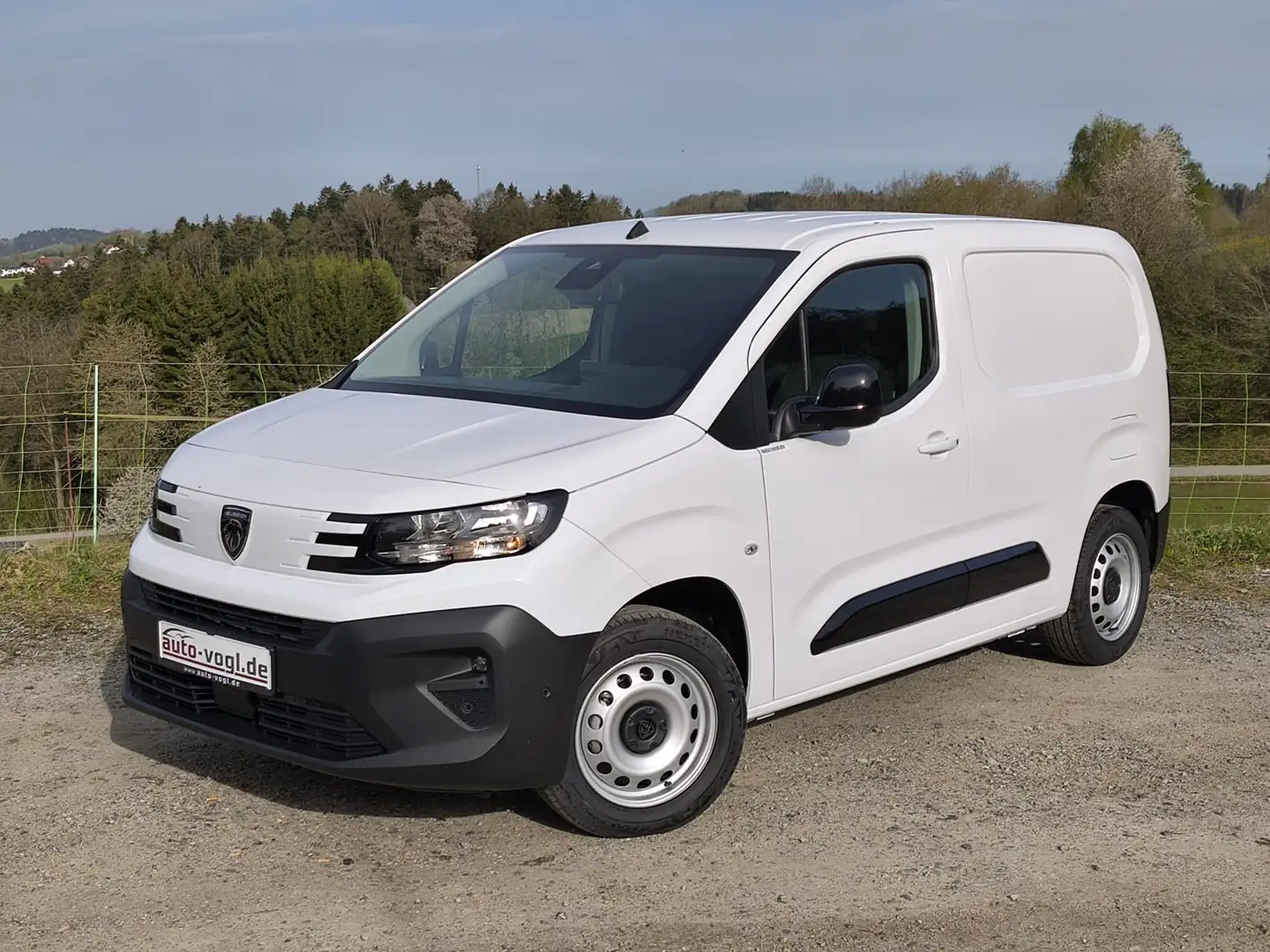 Peugeot Partner Premium L1 BlueHDi100 Cargo,Comfort,Connect,Access Wit - 1