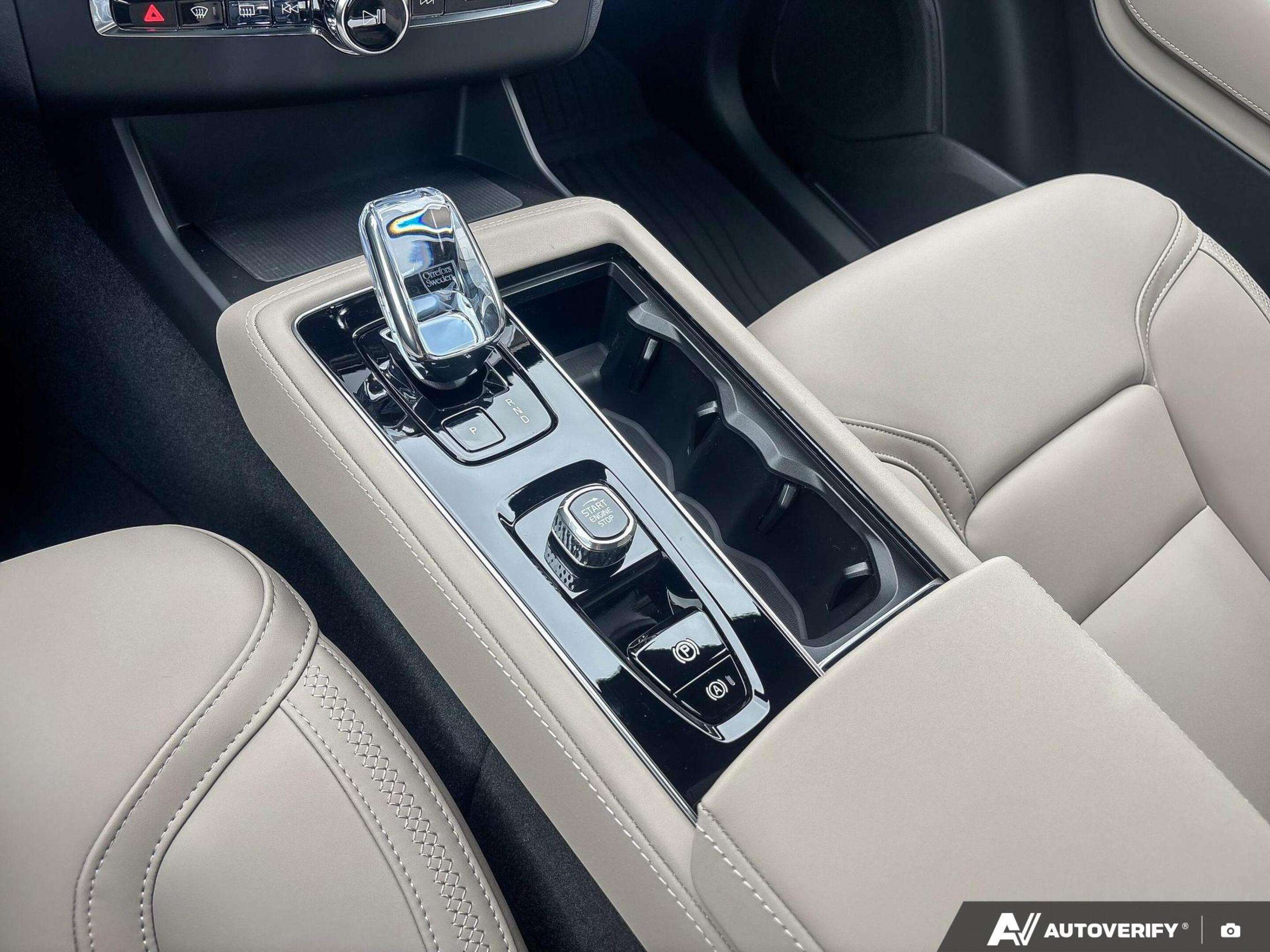 2026 Volvo XC90 Plus Dark Theme DEMO MODEL SPECIAL - $6,000 OFF! thumb 19