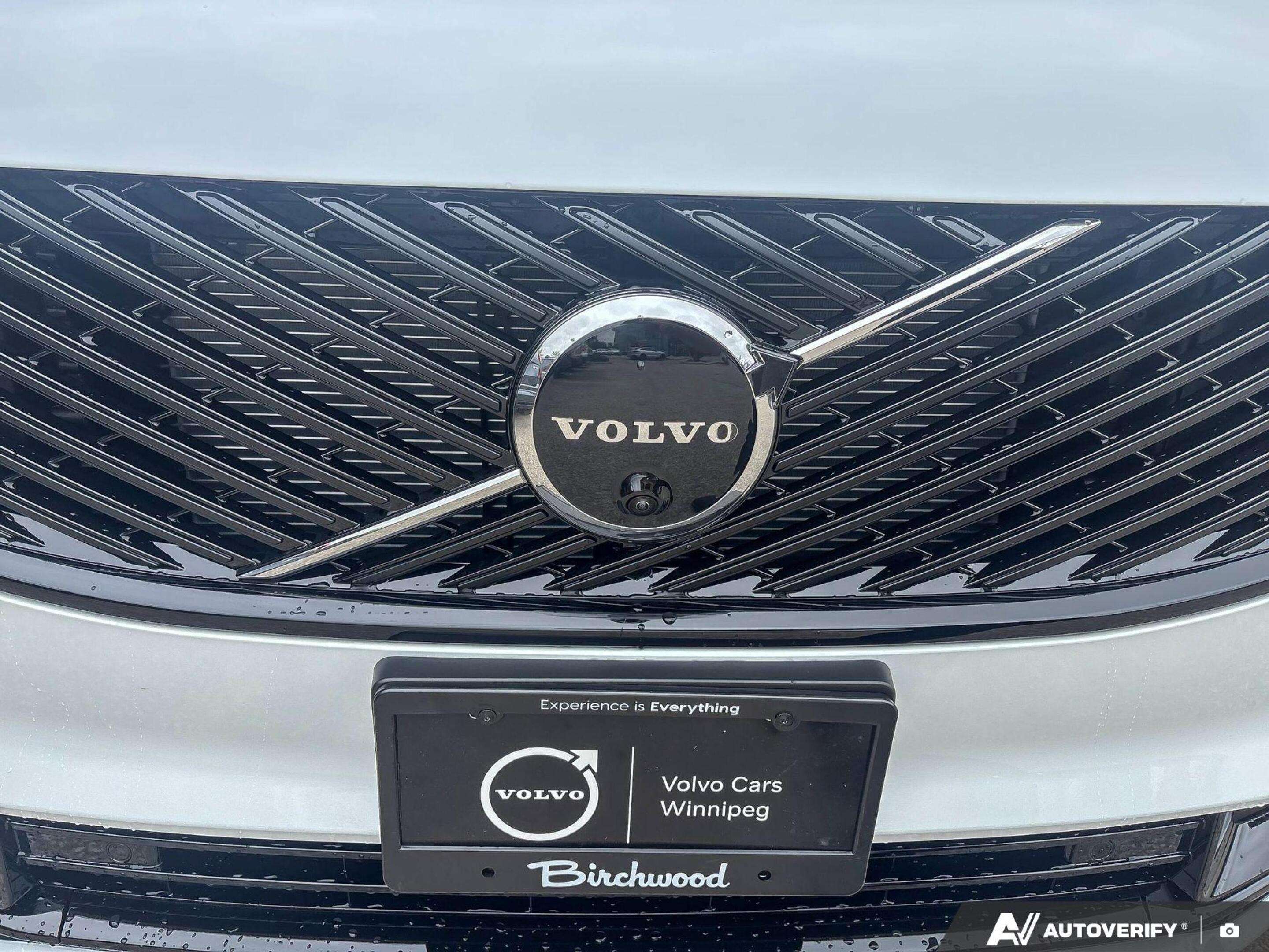 2026 Volvo XC90 Plus Dark Theme DEMO MODEL SPECIAL - $6,000 OFF! thumb 7