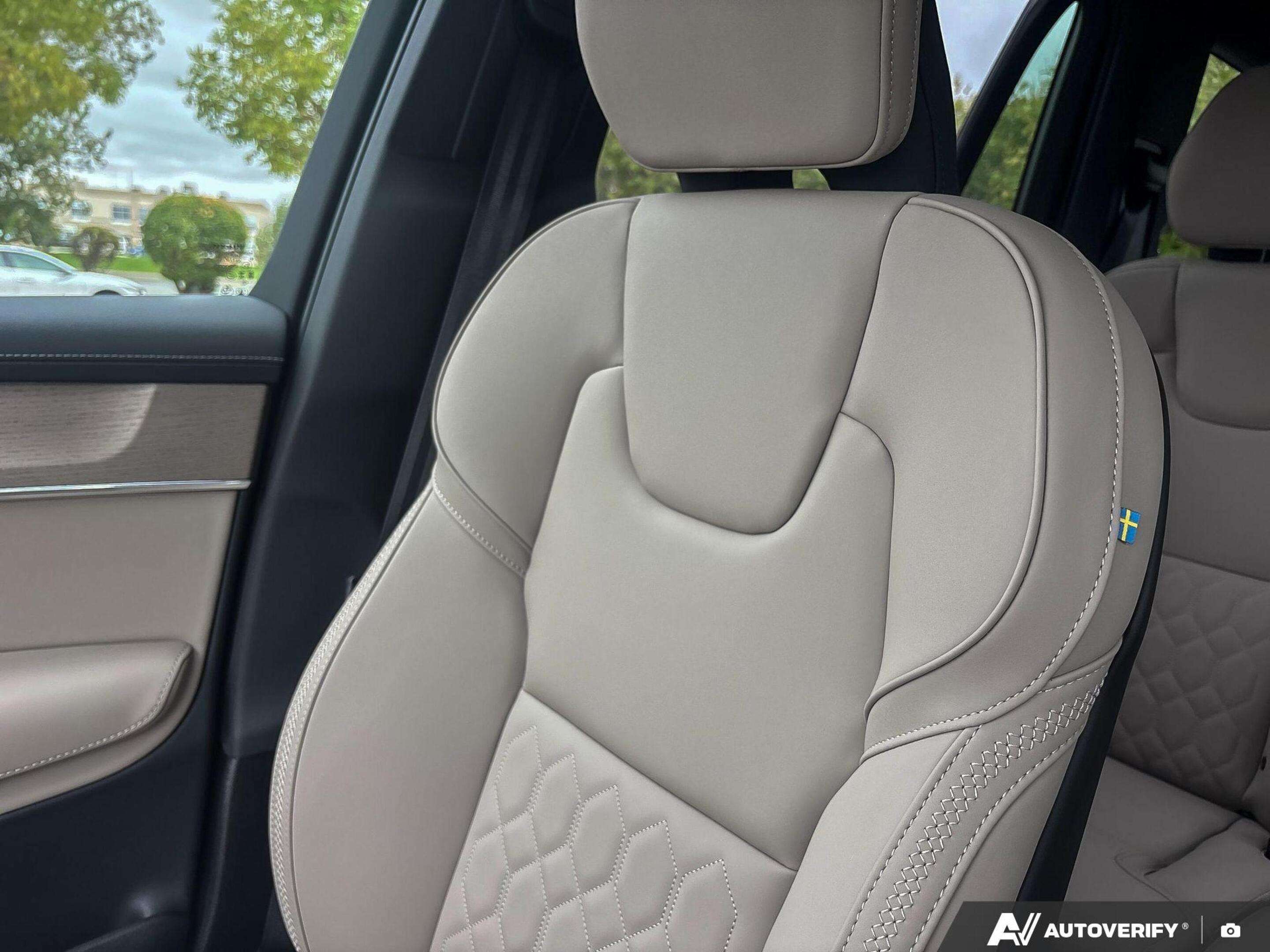 2026 Volvo XC90 Plus Dark Theme DEMO MODEL SPECIAL - $6,000 OFF! thumb 21