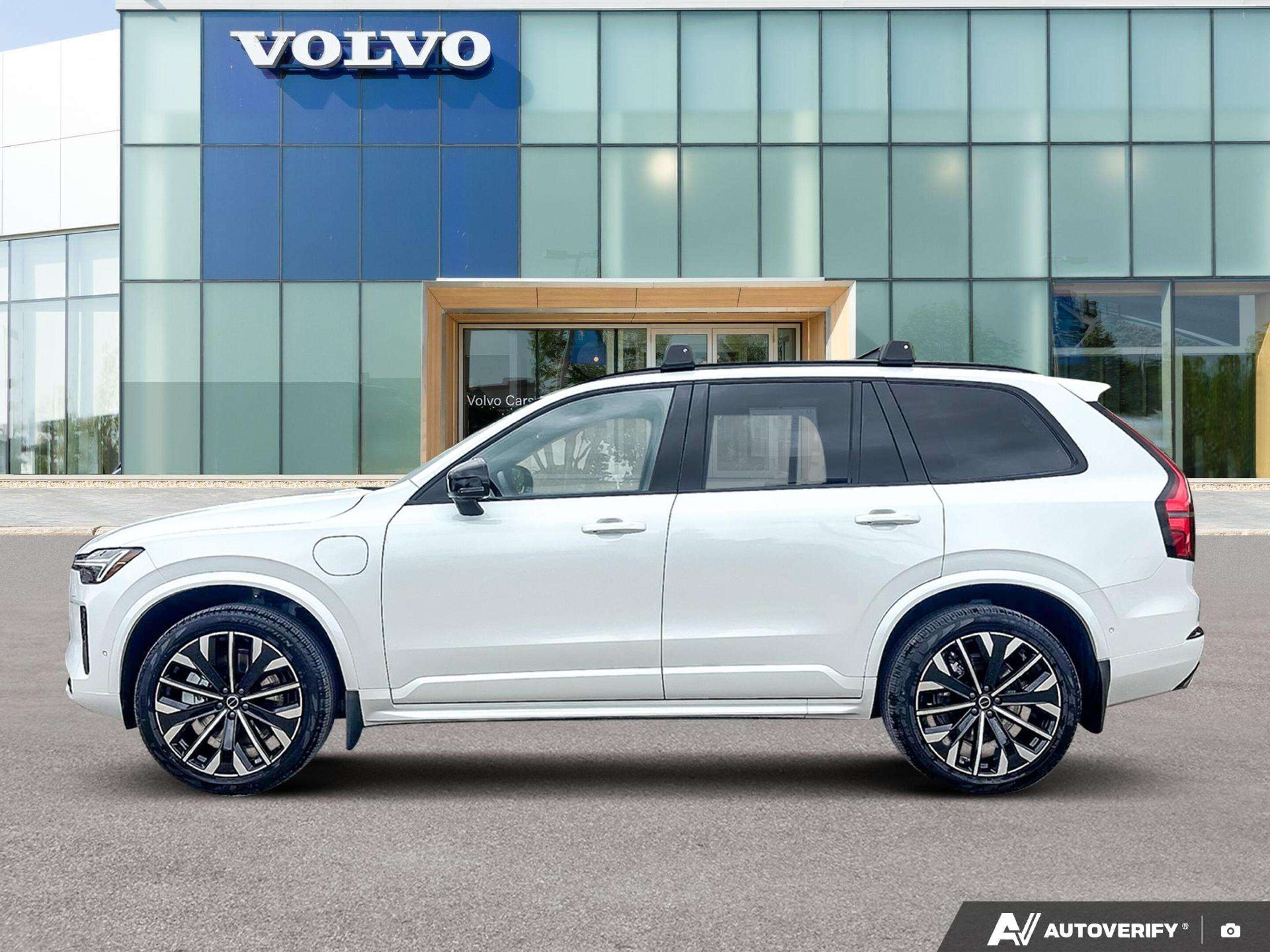 2026 Volvo XC90 Plus Dark Theme DEMO MODEL SPECIAL - $6,000 OFF! alt 3