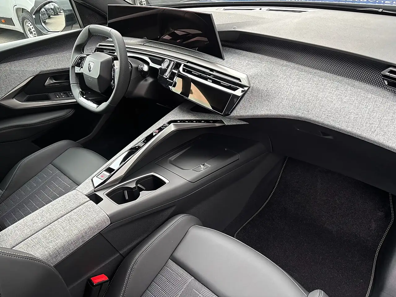 Peugeot 5008 2026 — фото 10