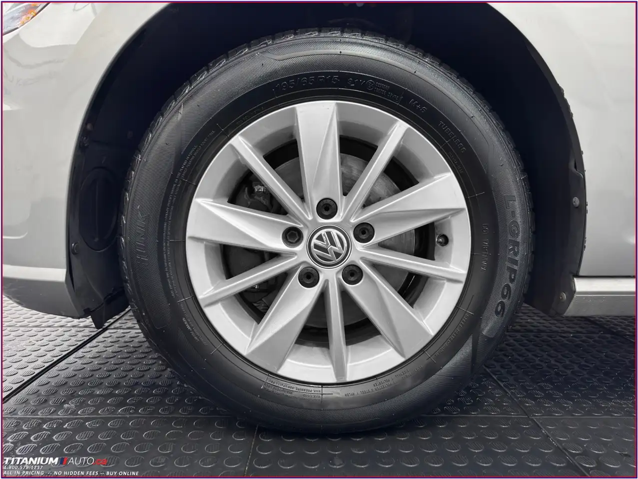 Volkswagen Golf photo Volkswagen Golf