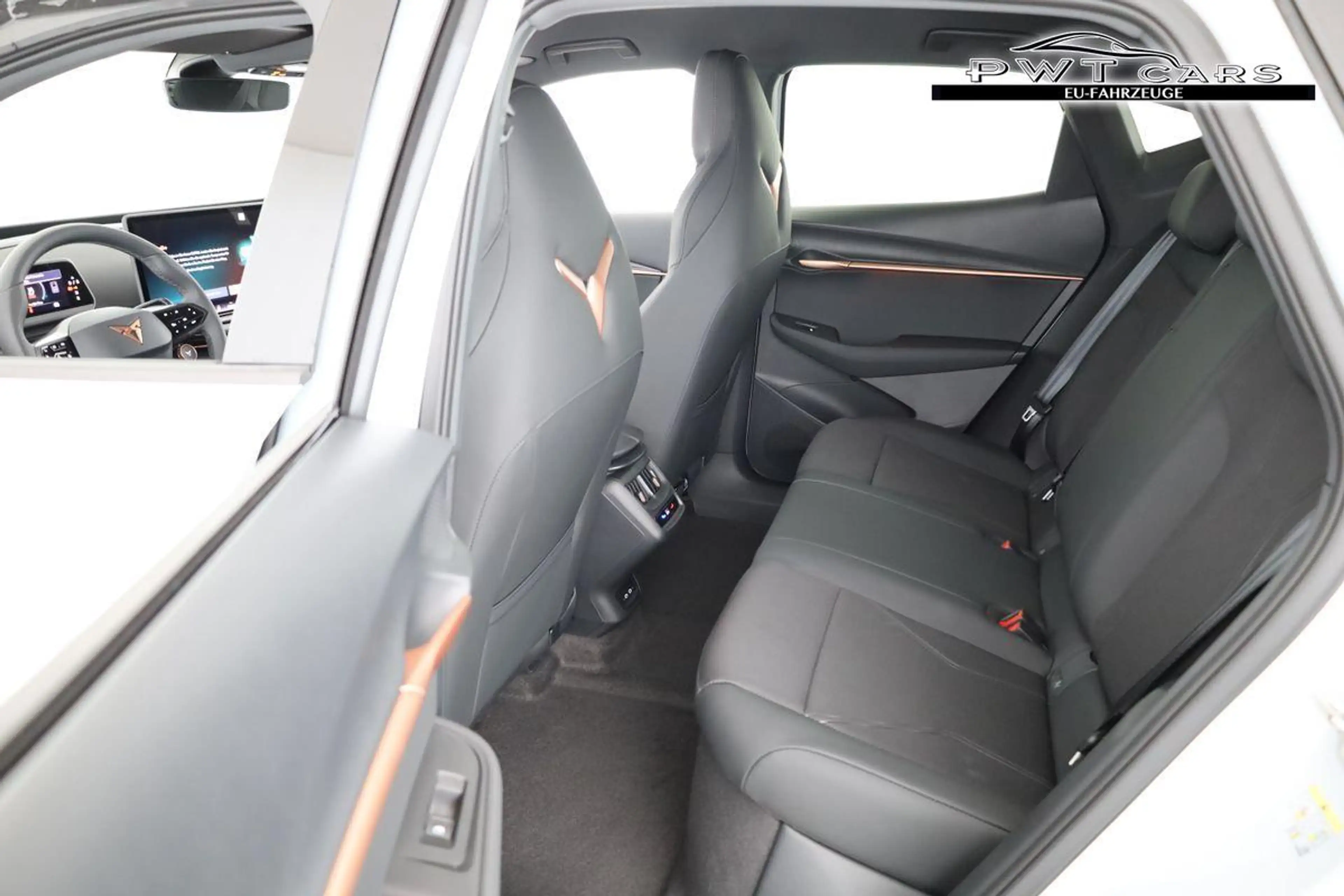 CUPRA Tavascan 250 kW 4Drive VZ VZ, Navi, Wärmepumpe, Kamera, ... — photo 10