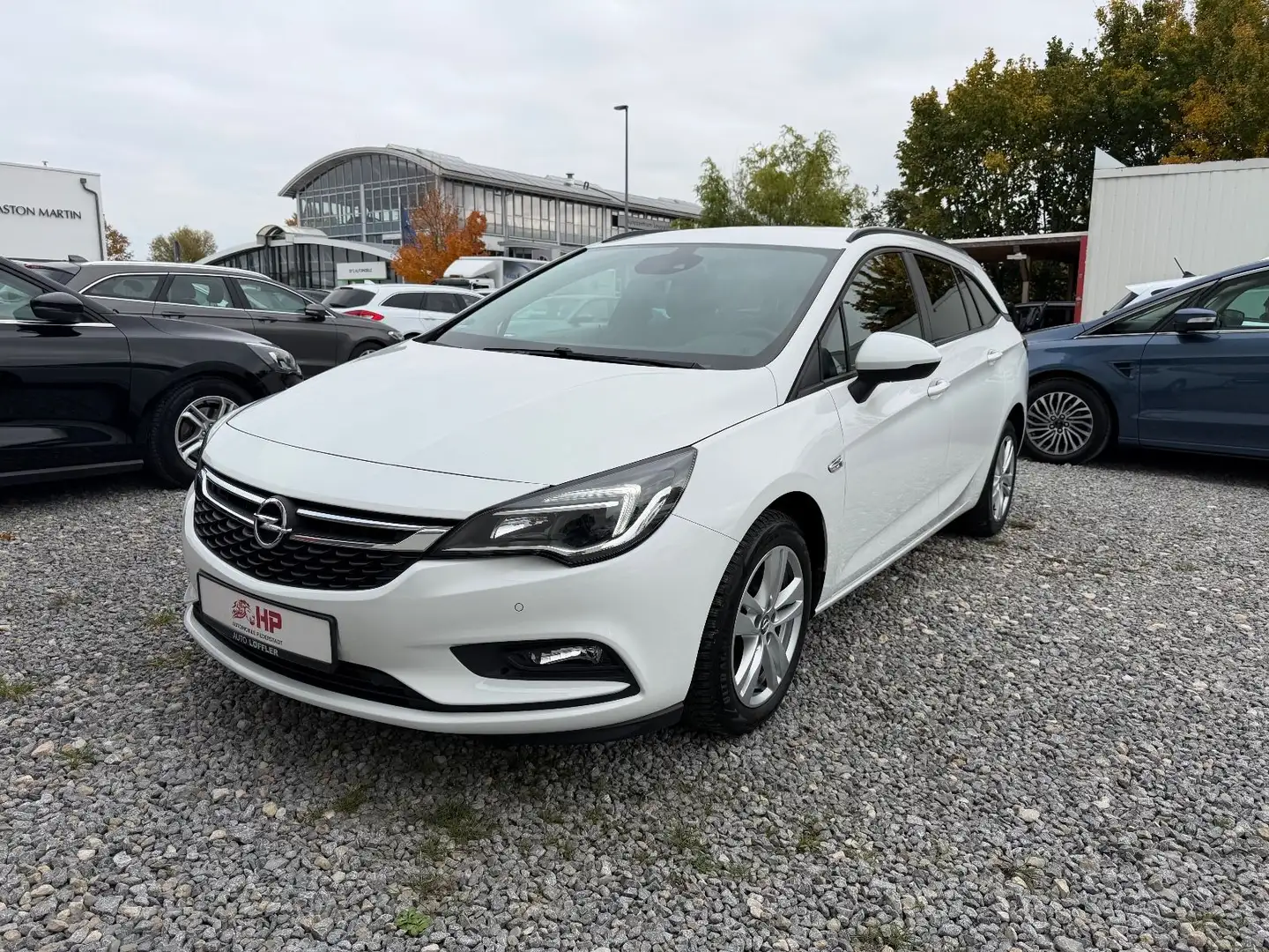 Opel Astra K 1.6 CDTi ST Business/1.Hand/Navi Weiß - 1