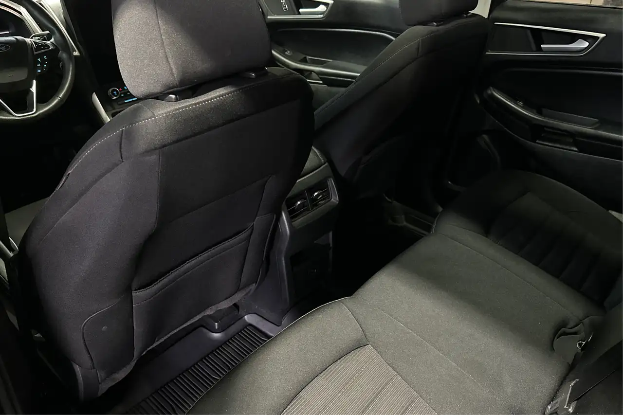 Ford Edge photo Ford Edge