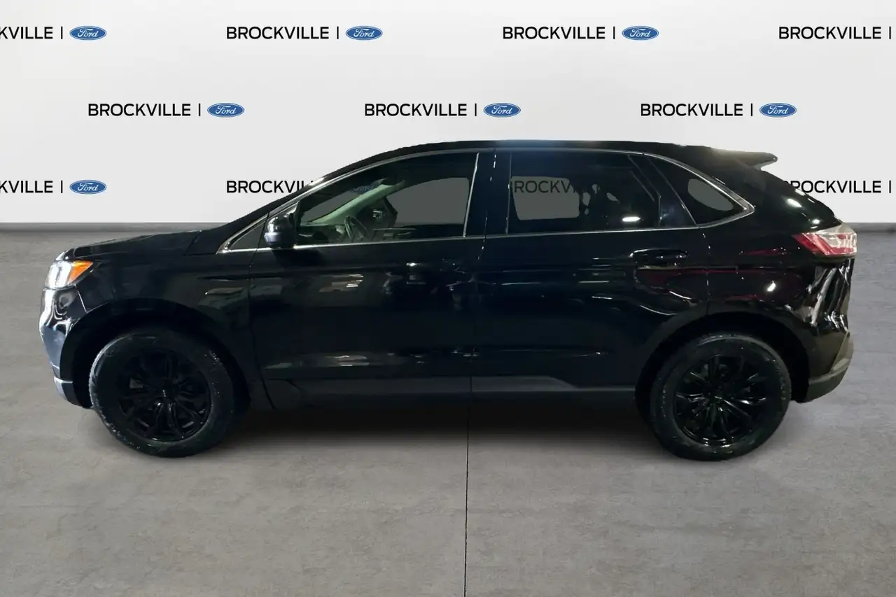 Ford Edge photo Ford Edge