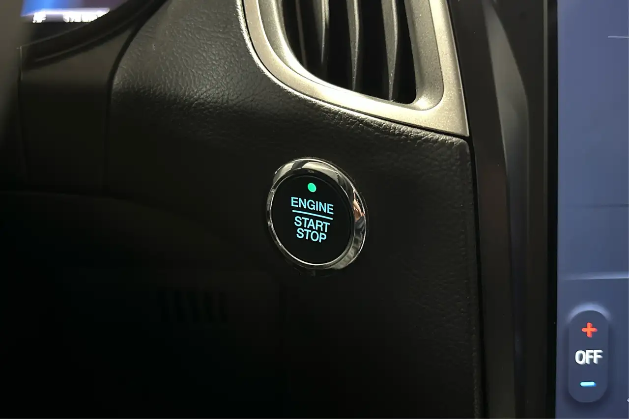Ford Edge photo Ford Edge
