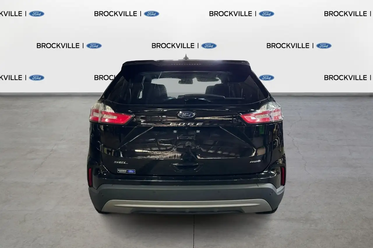 Ford Edge photo Ford Edge