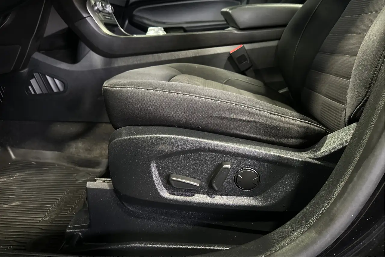 Ford Edge photo Ford Edge