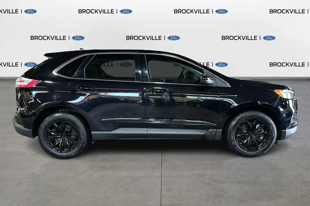 Ford Edge photo Ford Edge
