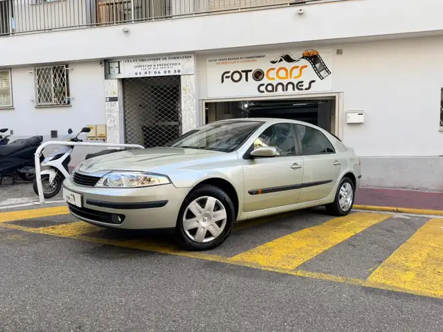 Renault Laguna 1.6 16V 110CH EXPRESSION