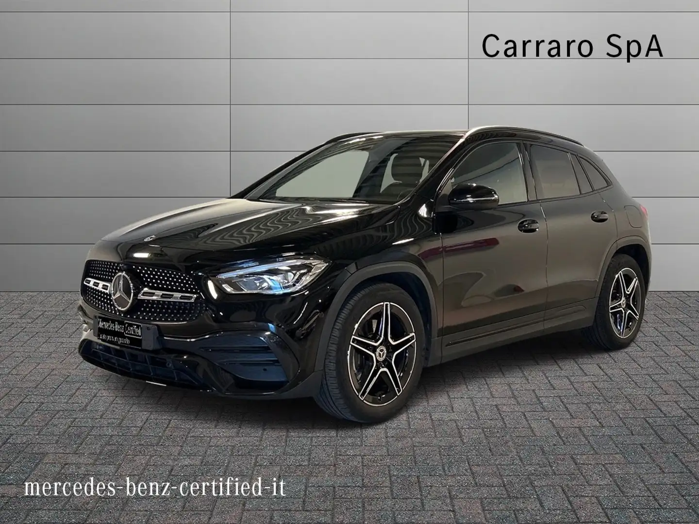 Mercedes-Benz GLA 200 - GLA 200 d Premium auto Noir - 1