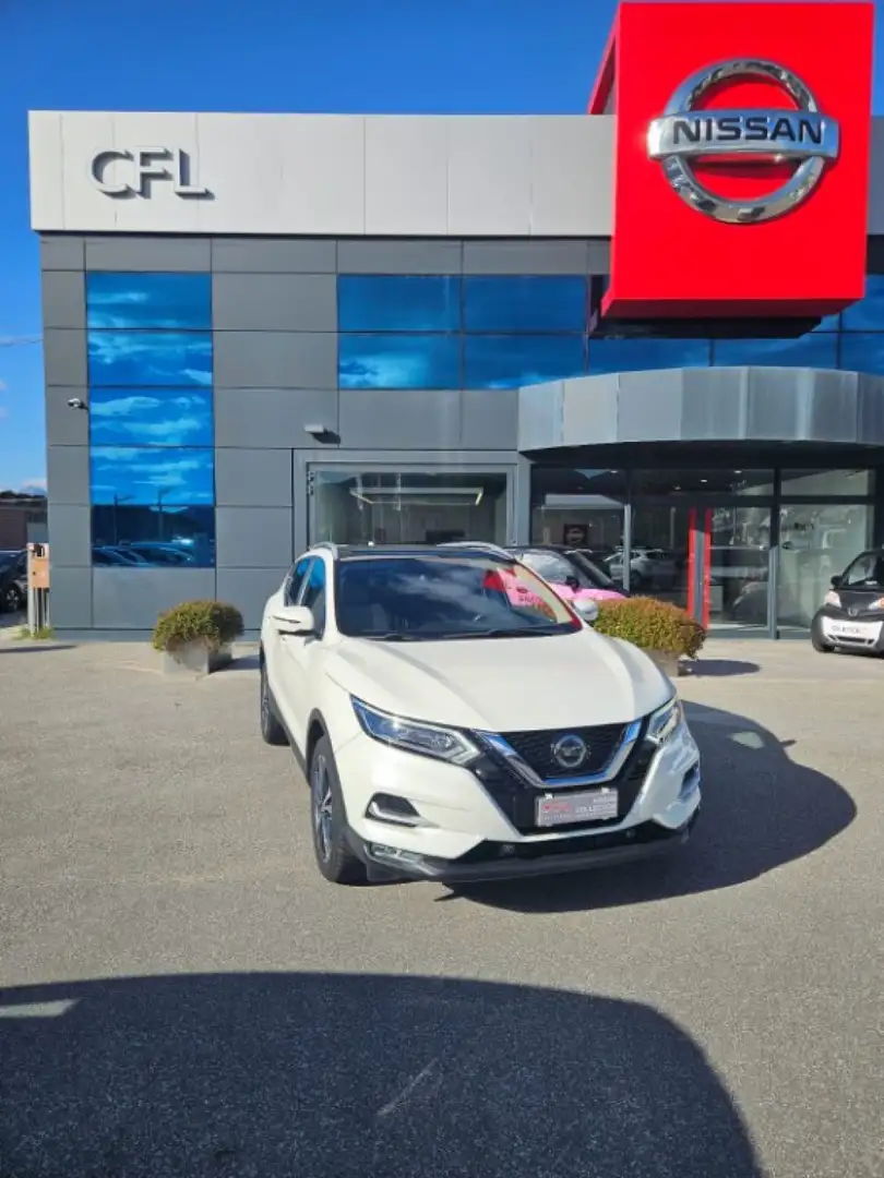 Nissan Qashqai 1.5 dCi 115 CV N-Connecta Wit - 1