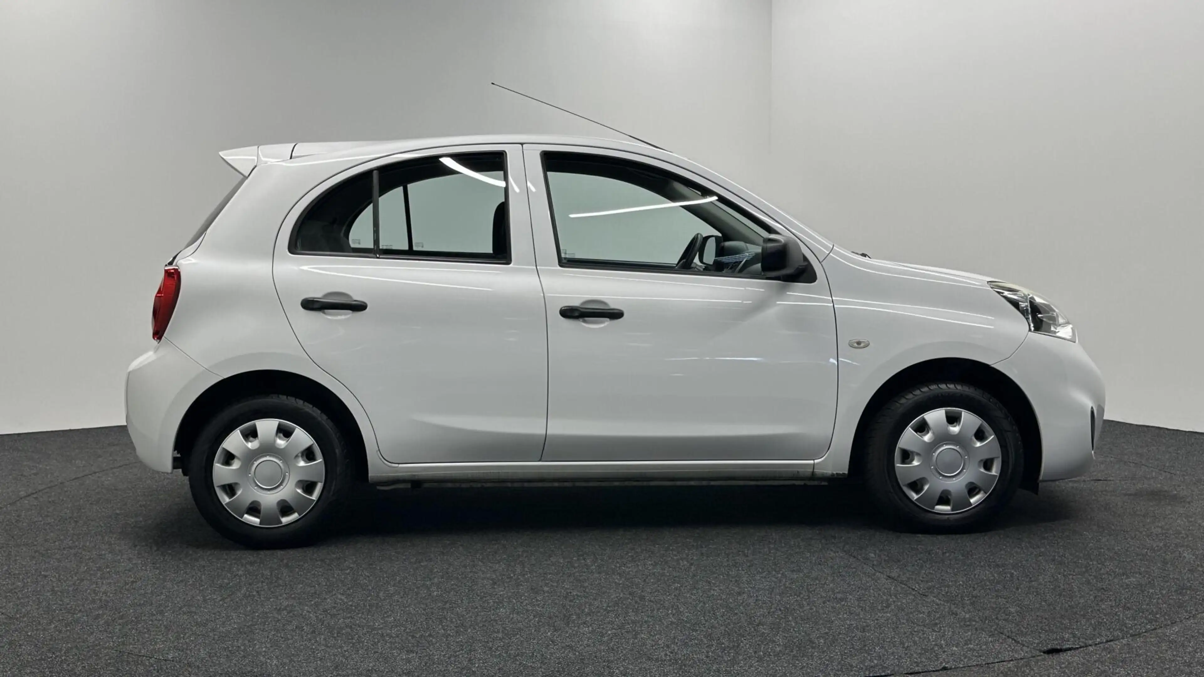 Nissan Micra 1.2 DIG-S Visia AIRCO 5 DEURS. — photo 9