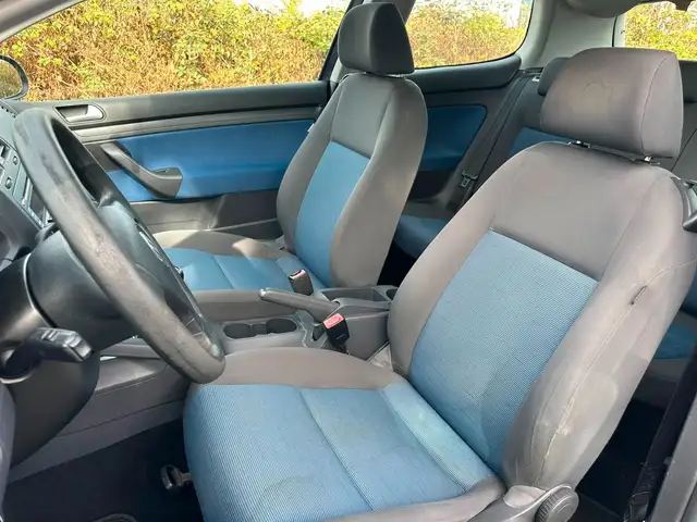 Volkswagen Golf view 11