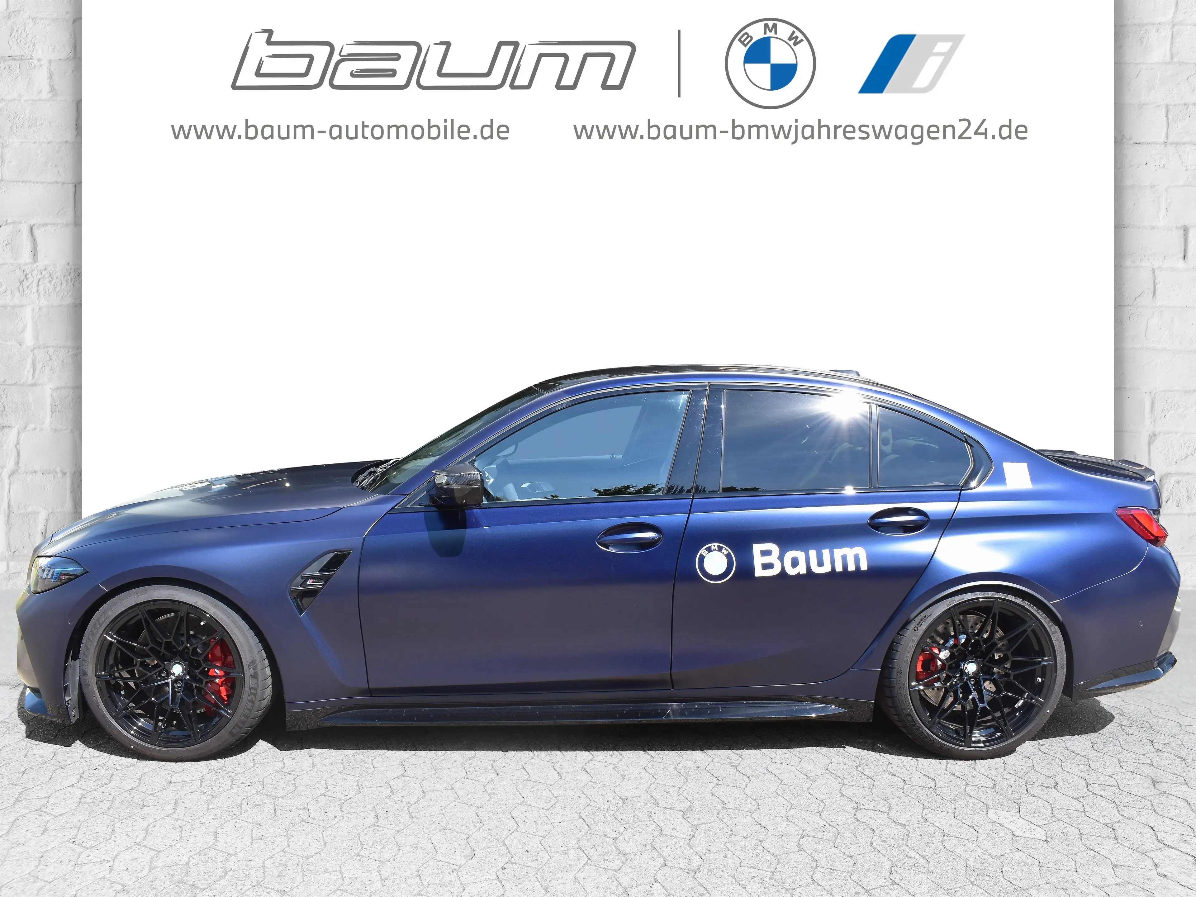 BMW M3 Competition xDrive Competition Individual M Driver — photo 3