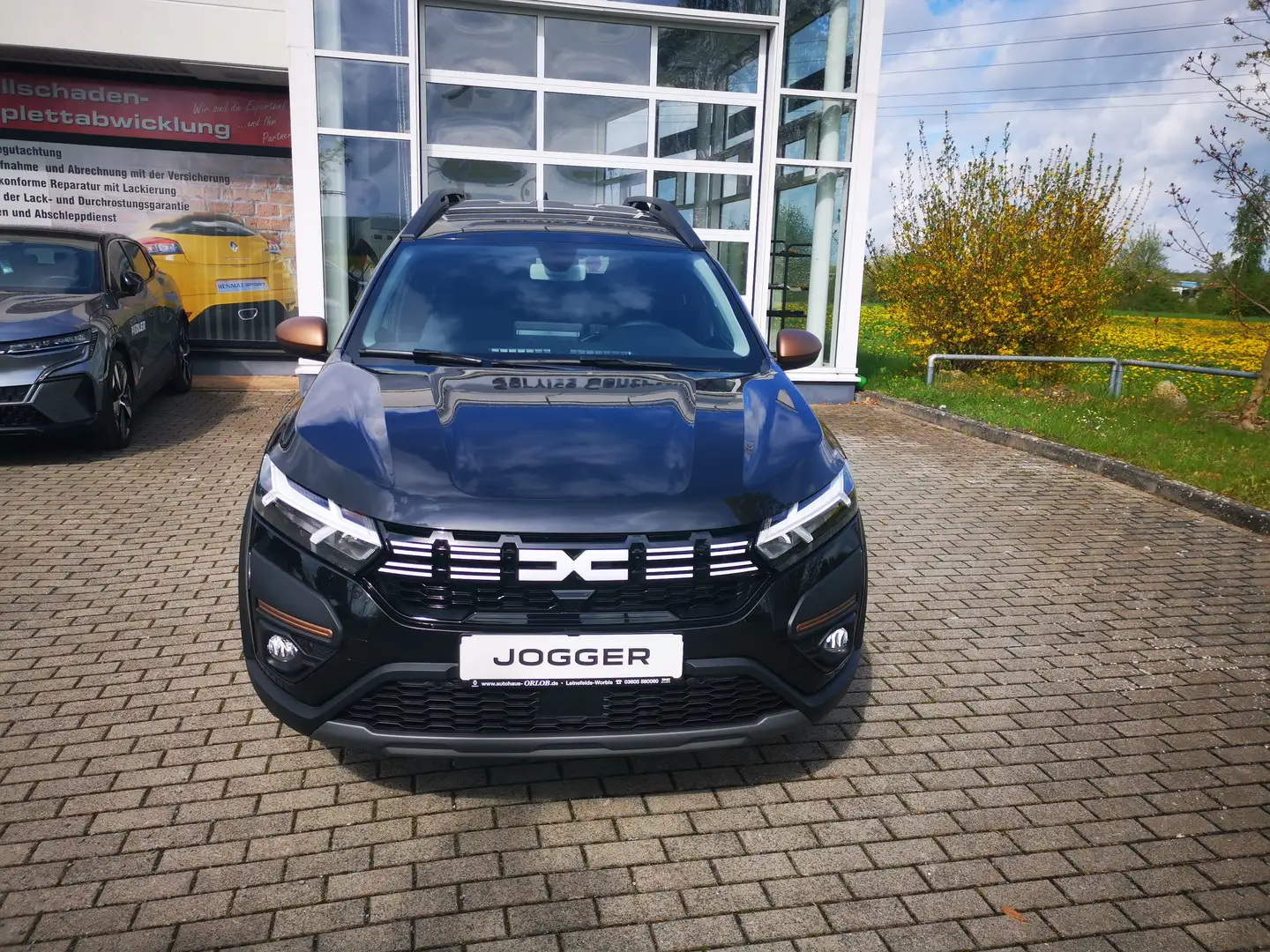 Dacia Jogger Extreme TCe 110 (5-Sitzer) Schwarz - 2