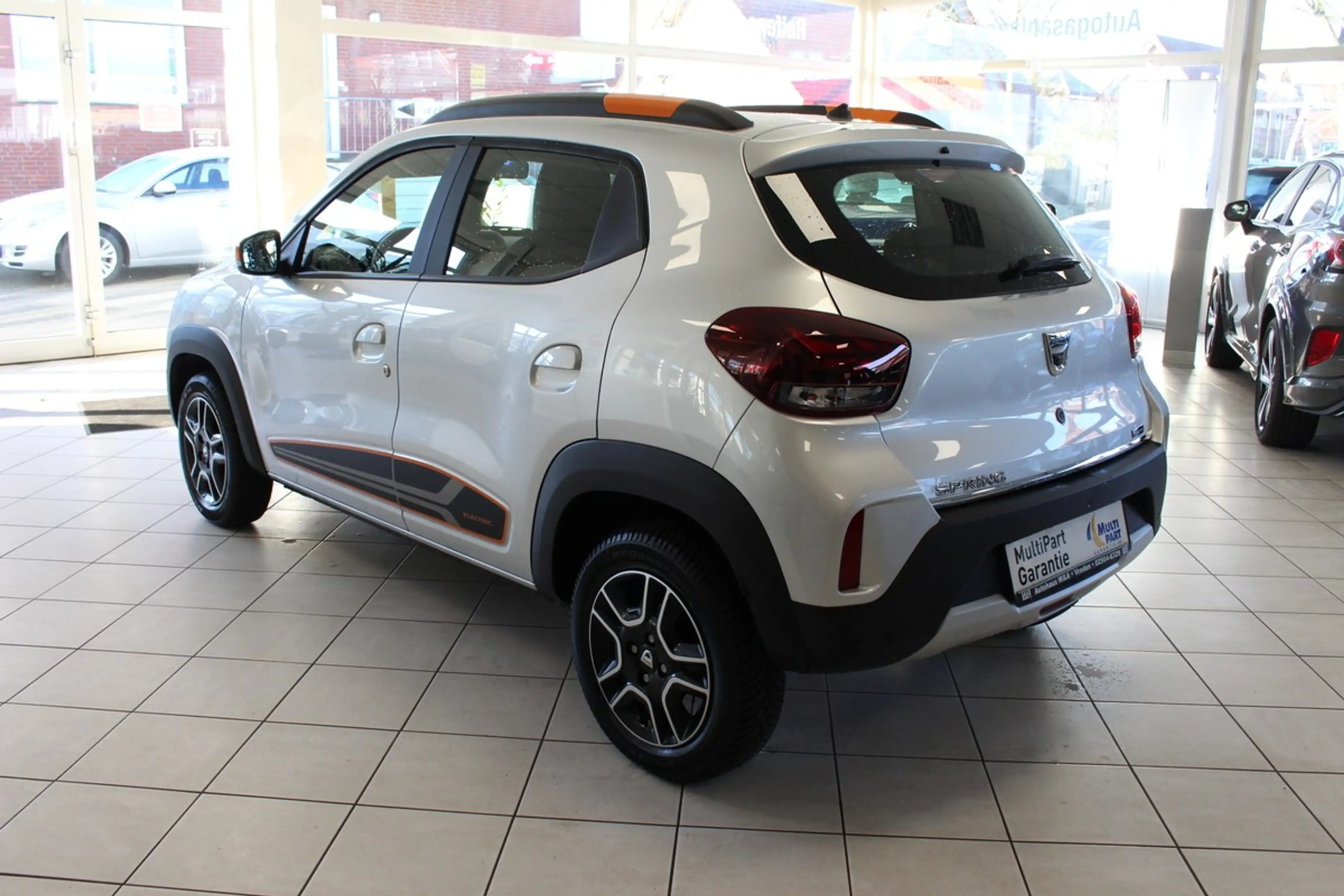 Dacia Spring Electric 45 Essential.NAVI.LEDER — photo 6