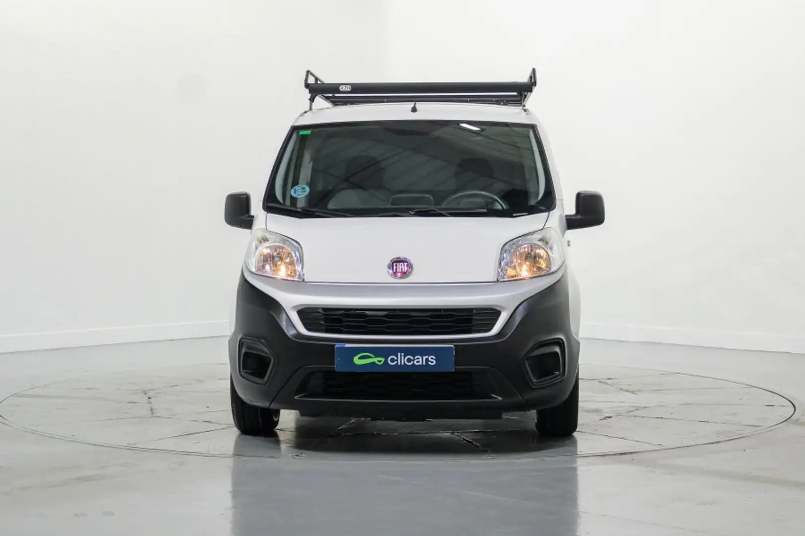 Fiat Fiorino Comercial Cargo 1.3Mjt SX 70kW Weiß - 2