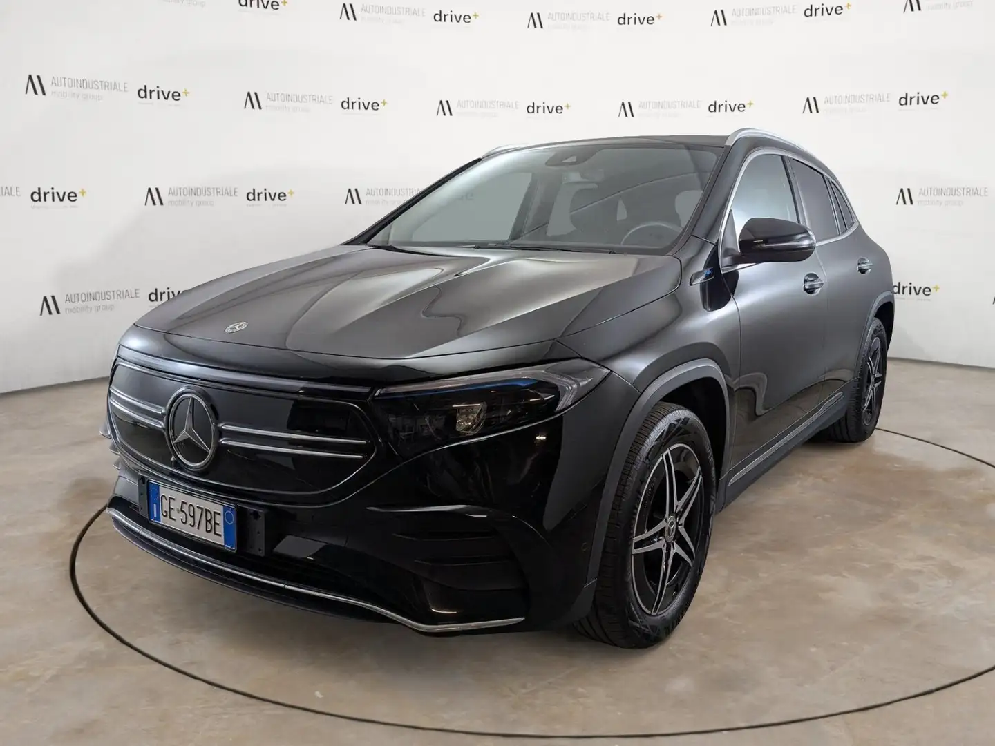 Mercedes-Benz EQA 250 250 PREMIUM PLUS Noir - 1