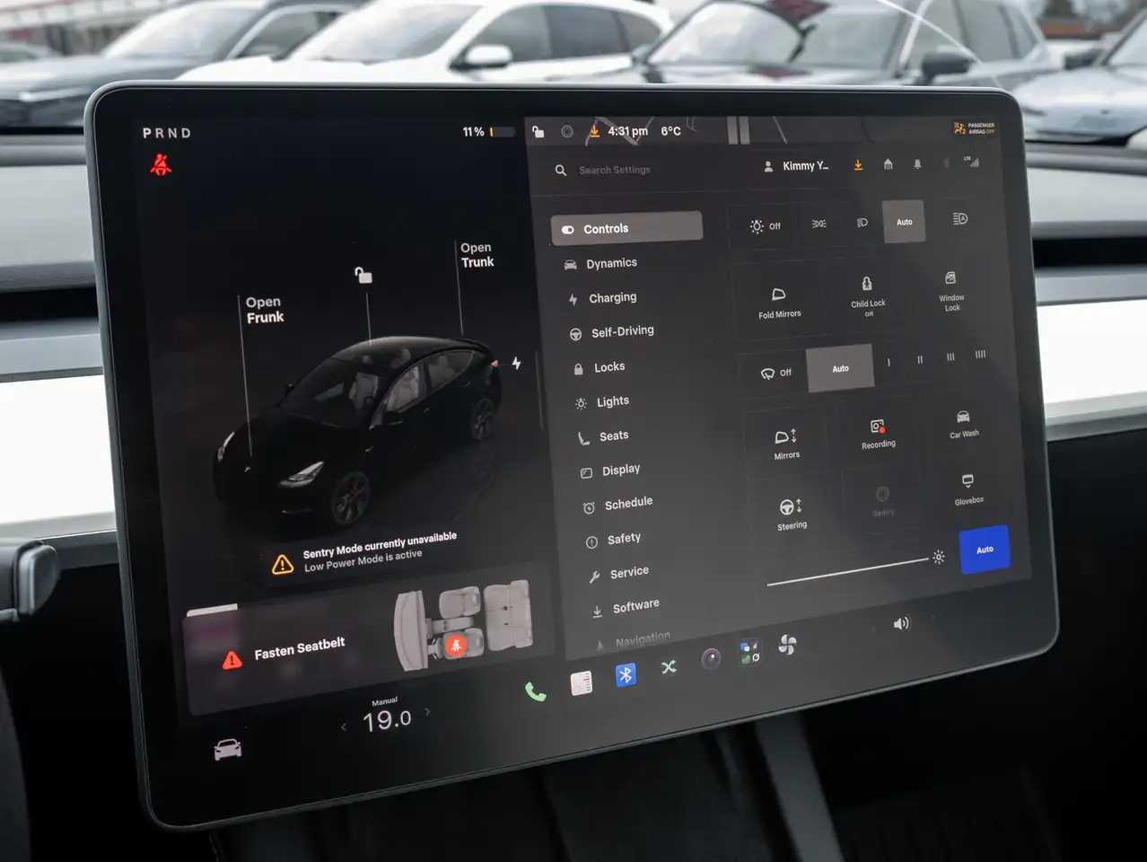 Tesla Model Y снимка Tesla Model Y
