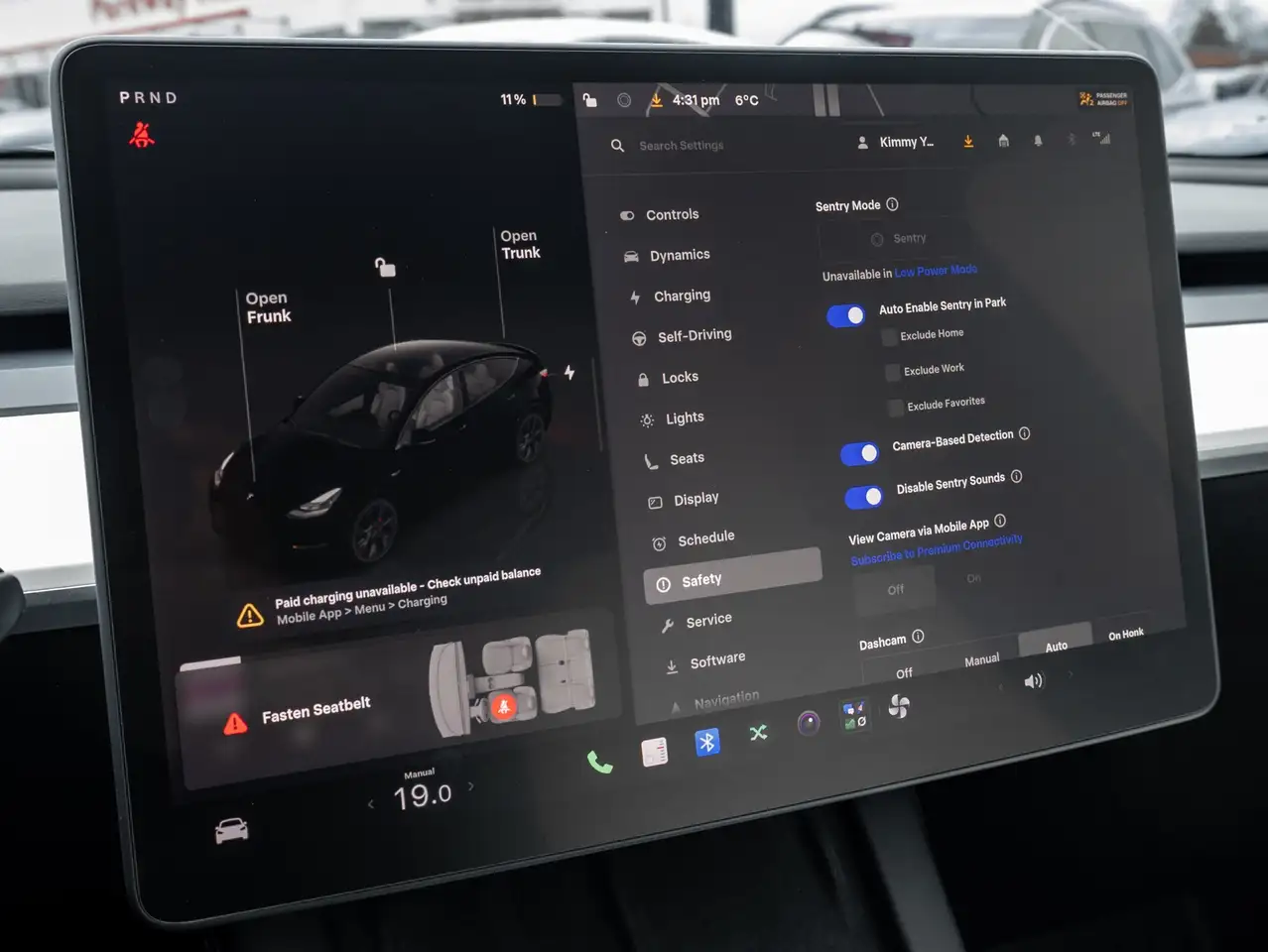 Tesla Model Y снимка Tesla Model Y