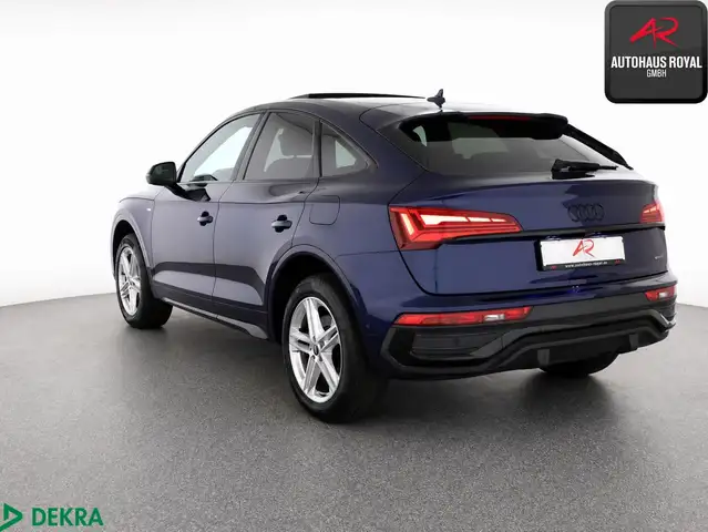 Audi Q5 view 3