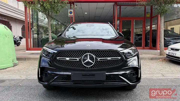 Mercedes-Benz GLC 2023, foto 2