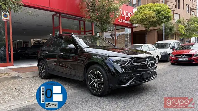 Mercedes-Benz GLC 300 300e 4Matic 9G-Tronic