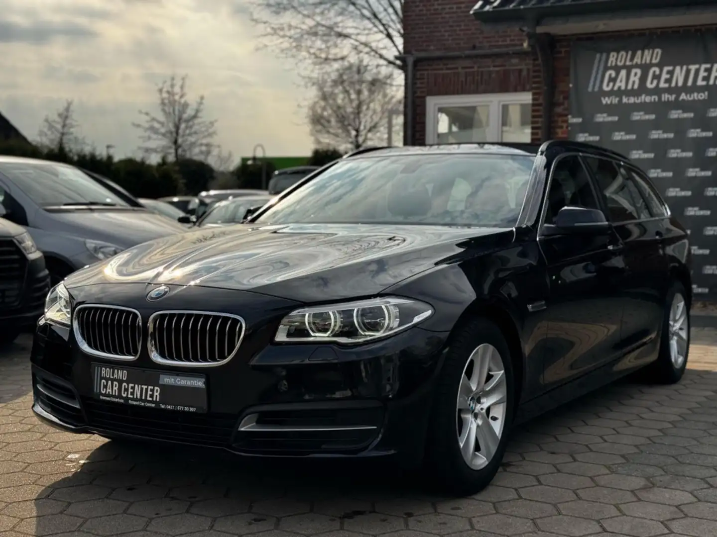 BMW 525 dTouring Automatik Navi Leder Xenon Fekete - 1