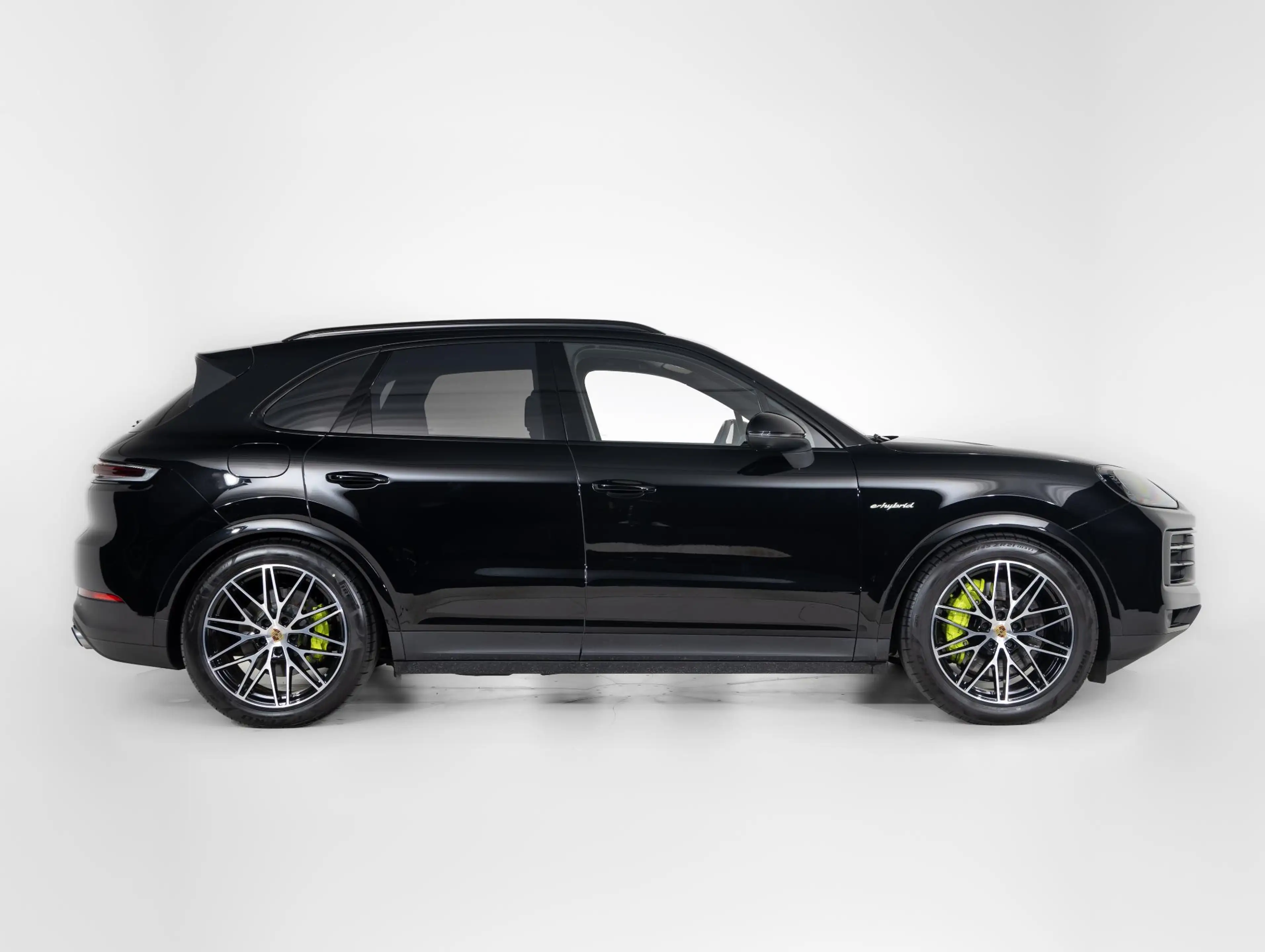 Porsche Cayenne E-Hybrid — photo 10