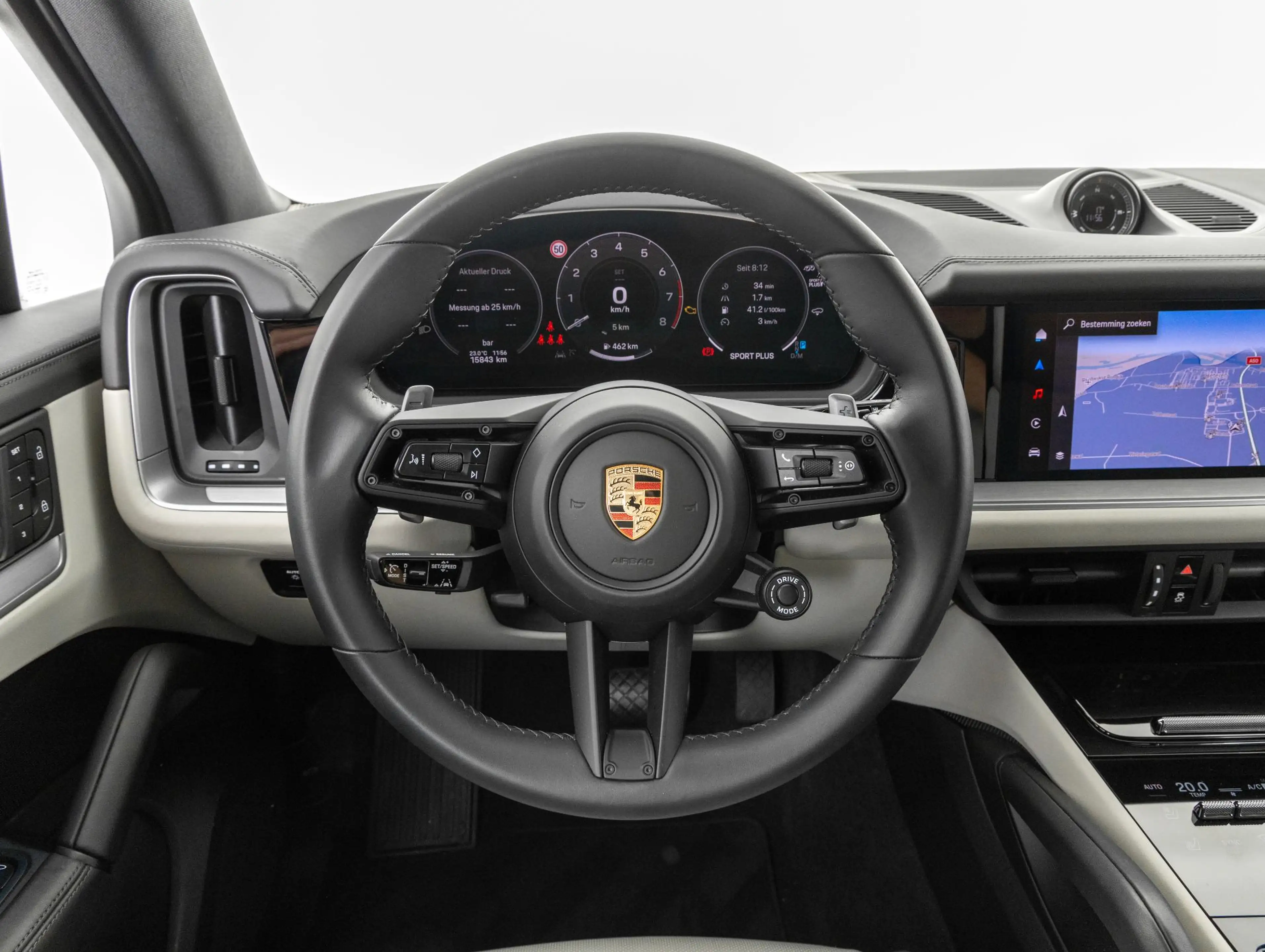 Porsche Cayenne E-Hybrid — photo 9