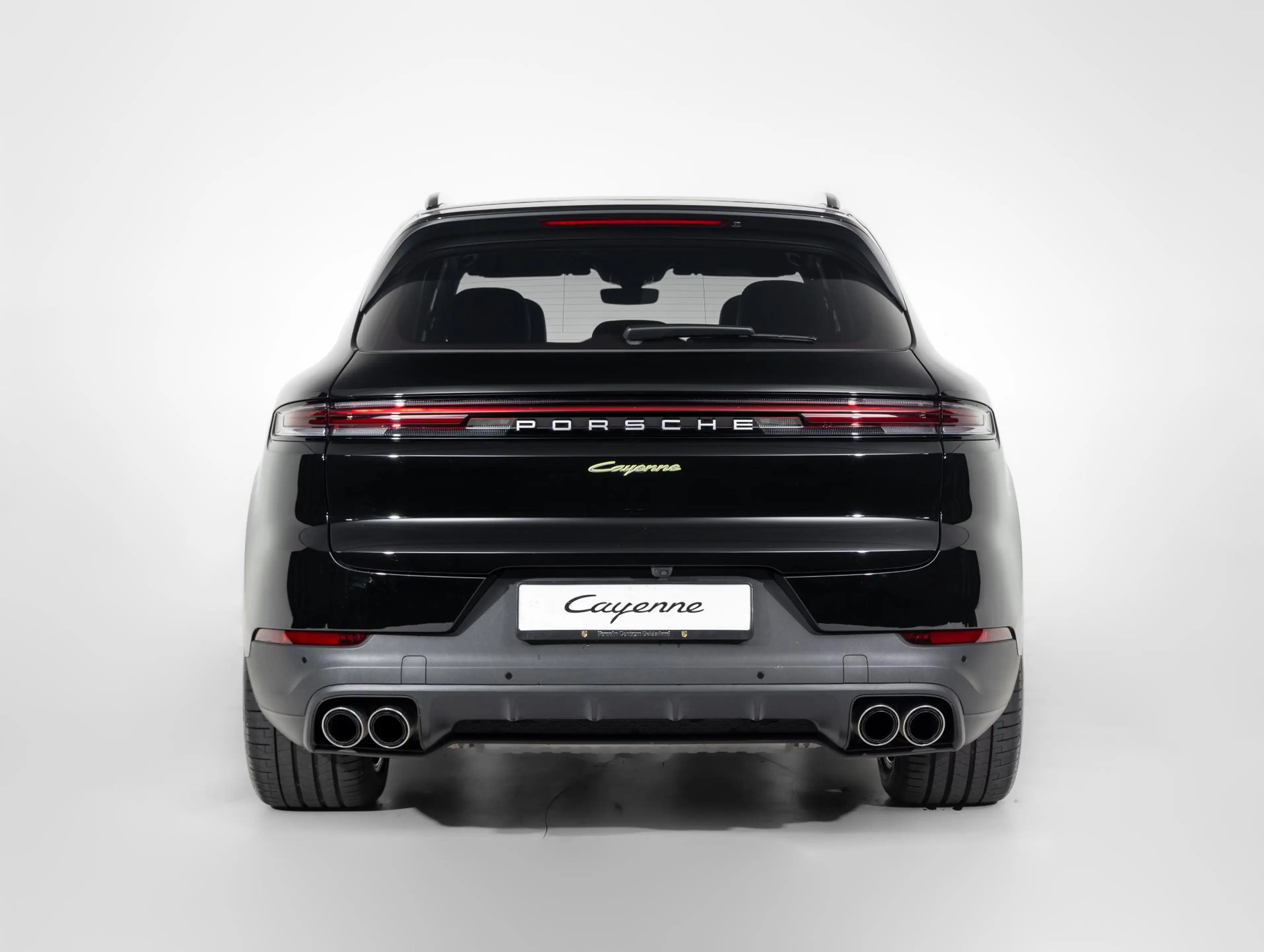 Porsche Cayenne E-Hybrid — photo 14
