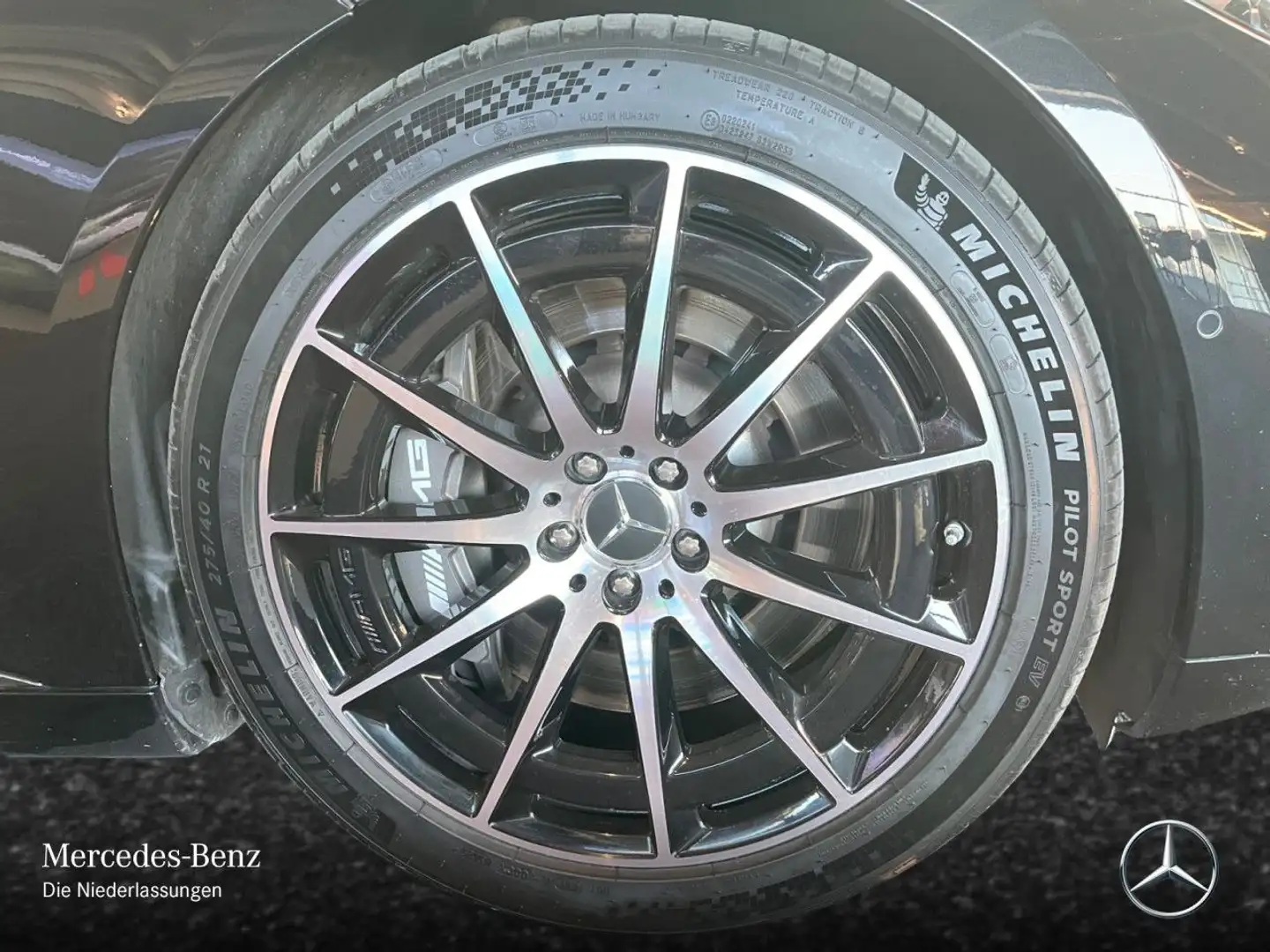 Mercedes-Benz EQS 53 AMG 4M Driversp Fahrass Airmat Pano Distr. Noir - 2